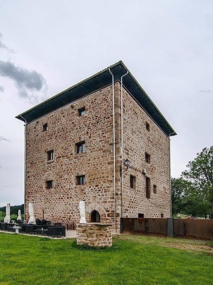 Hotel Torre Zumeltzegi Onate Exterior photo